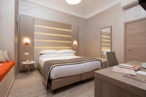 Гостиница Jackie's Apartments  Рим